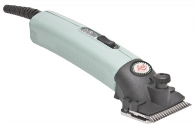 Lister Star Horse Clipper in Green On SALE + FREE Pico Trimmer +  FREE Oil + FREE Second Set of Blades + FREE Hold-All + FREE Hat