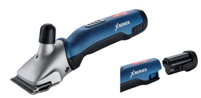 Heiniger Xplorer Horse and Cattle Cordless Clipper - with a FREE second blade.  Wow.